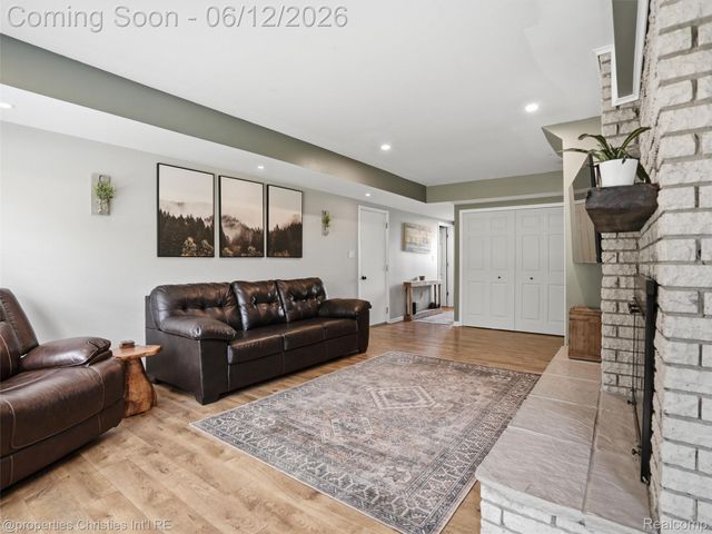 10378 Barbara Street, Pinckney Village, MI 48169