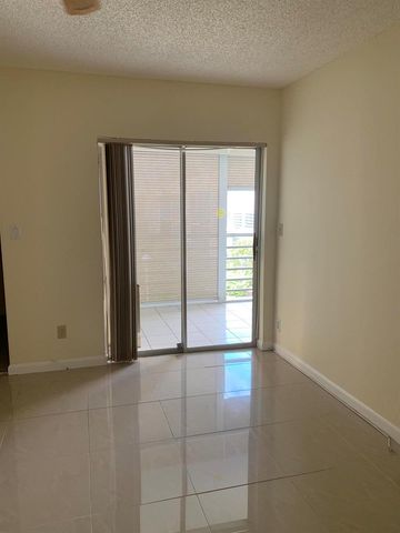 3212 Strawflower Way 204, Lake Worth, FL 33467