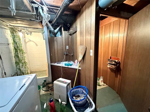 1204 Prairie Street, Grinnell, IA 50112