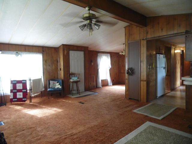 811 Graham Street, Coleman, MI 48618