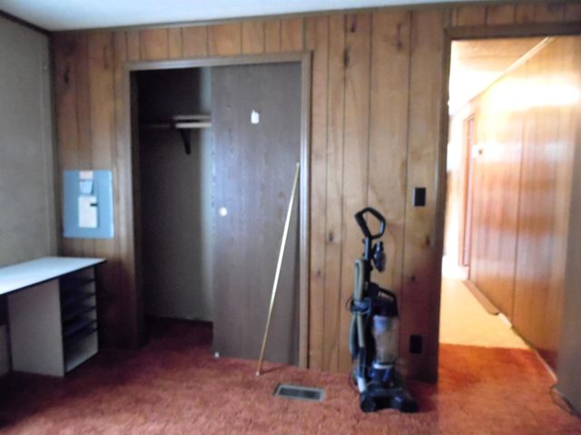 811 Graham Street, Coleman, MI 48618