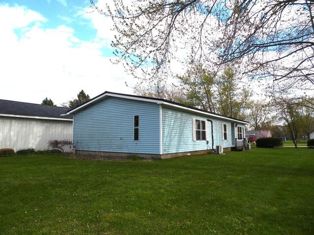811 Graham Street, Coleman, MI 48618