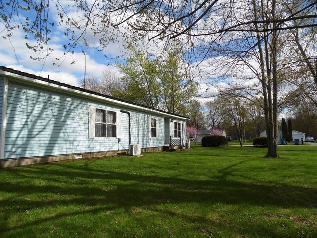 811 Graham Street, Coleman, MI 48618