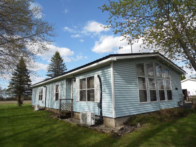 811 Graham Street, Coleman, MI 48618