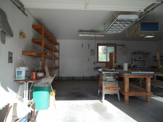 811 Graham Street, Coleman, MI 48618