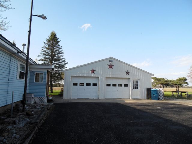 811 Graham Street, Coleman, MI 48618