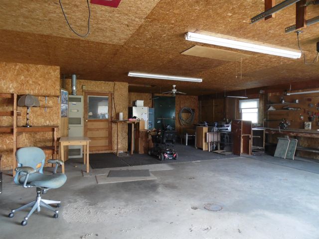 811 Graham Street, Coleman, MI 48618