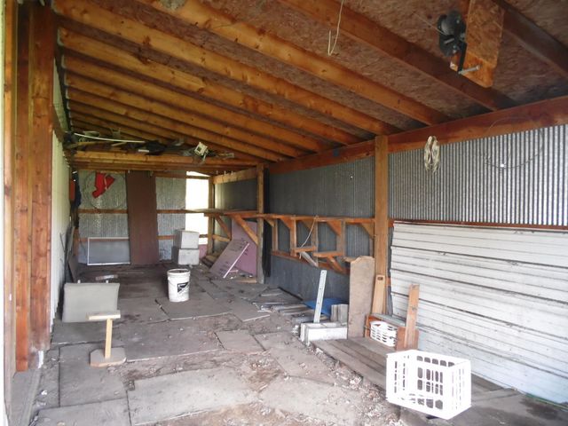 811 Graham Street, Coleman, MI 48618