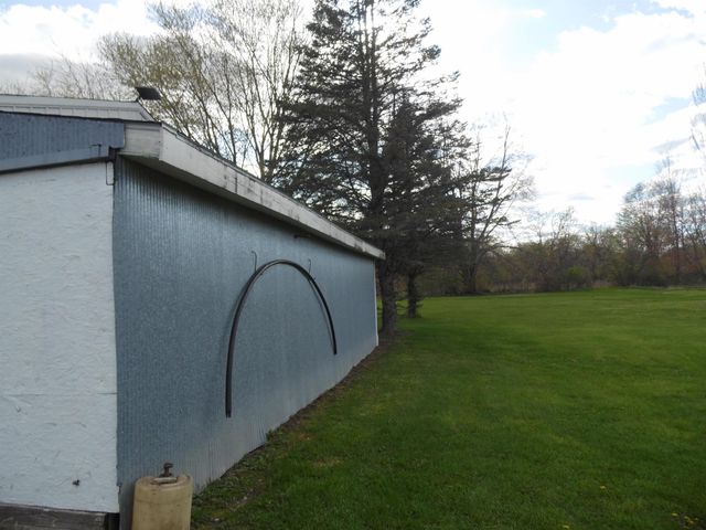 811 Graham Street, Coleman, MI 48618