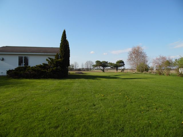 811 Graham Street, Coleman, MI 48618