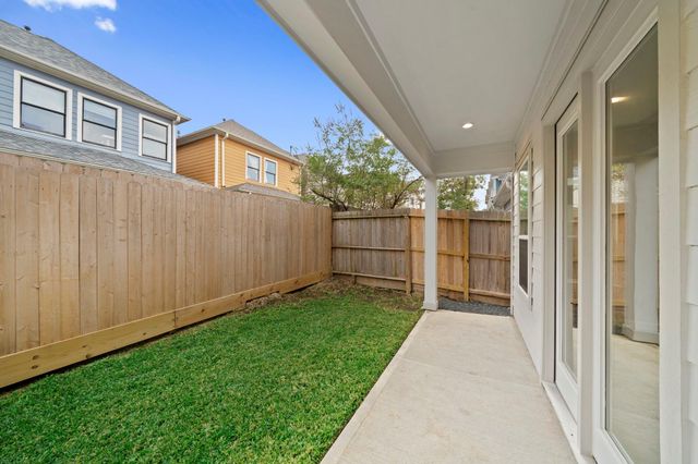 1438-A Dian Street, Houston, TX 77008