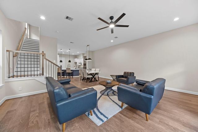 1438-A Dian Street, Houston, TX 77008