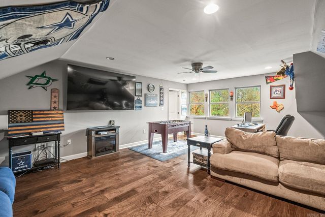 10105 Panther Mountain Road, North Little Rock, AR 72113