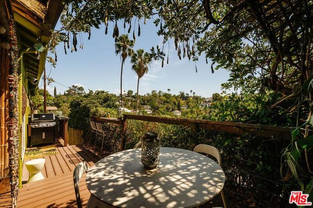 1630 Champlain Terrace, Los Angeles, CA 90026