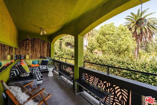1630 Champlain Terrace, Los Angeles, CA 90026