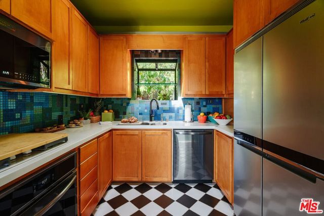 1630 Champlain Terrace, Los Angeles, CA 90026