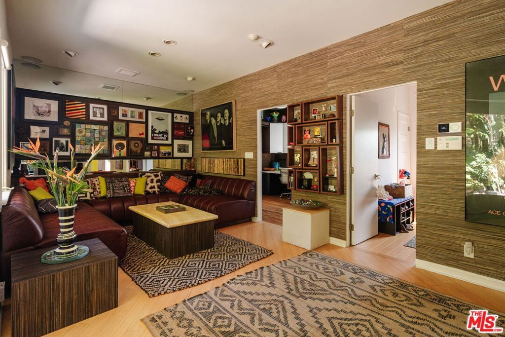 1630 Champlain Terrace, Los Angeles, CA 90026 — photo 3