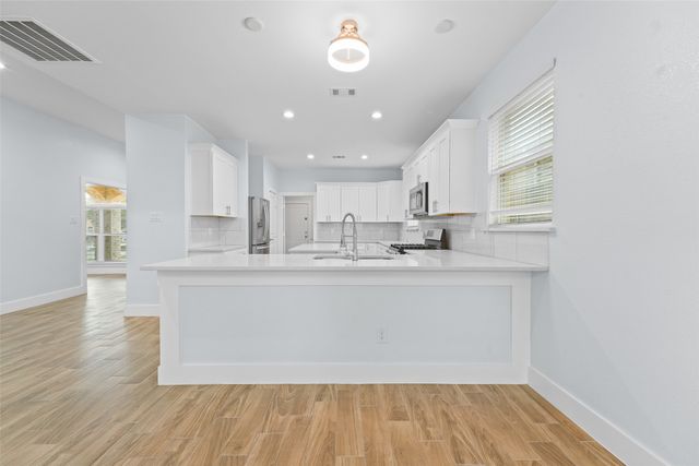 3807 Winding Road, Arlington, TX 76016
