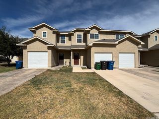 14106 Veneto Dr # 3, San Antonio, TX 78233