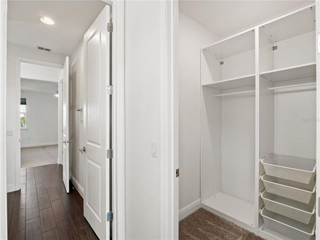 8352 LOOKOUT POINTE DRIVE, Windermere, FL 34786