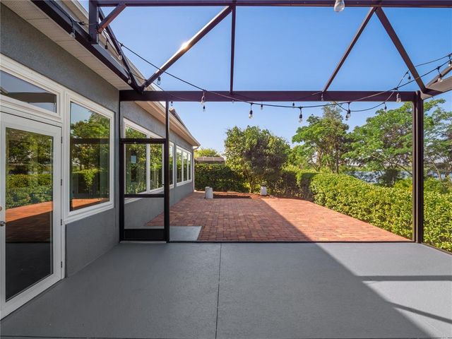 8352 LOOKOUT POINTE DRIVE, Windermere, FL 34786