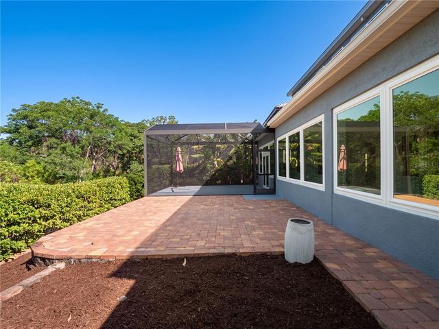 8352 LOOKOUT POINTE DRIVE, Windermere, FL 34786