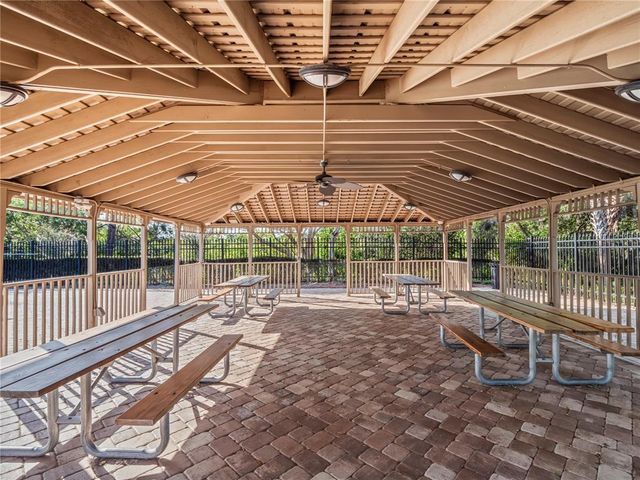 8352 LOOKOUT POINTE DRIVE, Windermere, FL 34786