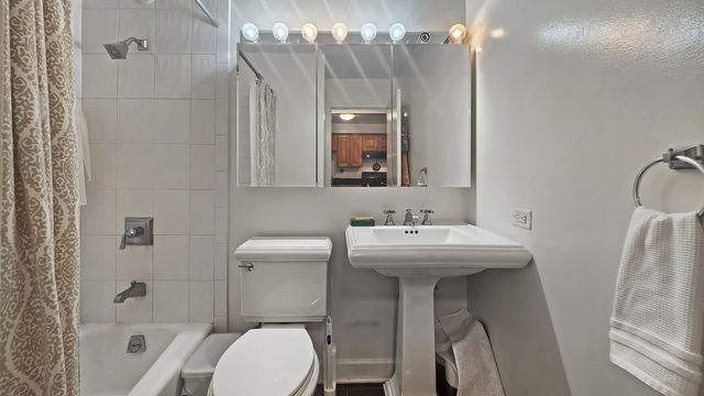 211 E Ohio Street 1505, Chicago, IL 60611