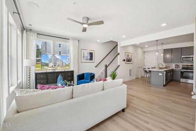 411 Grove Overlook Lane 100, Wake Forest, NC 27587