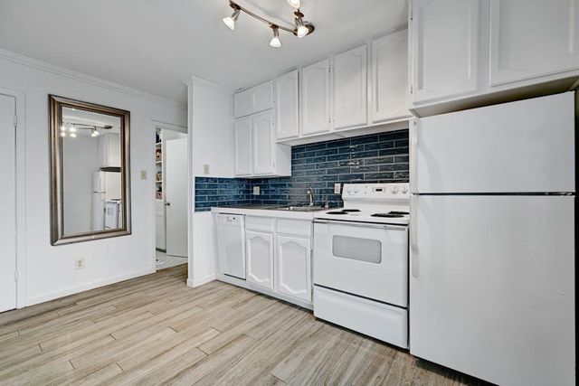 5700 Avenue G, Austin, TX 78752