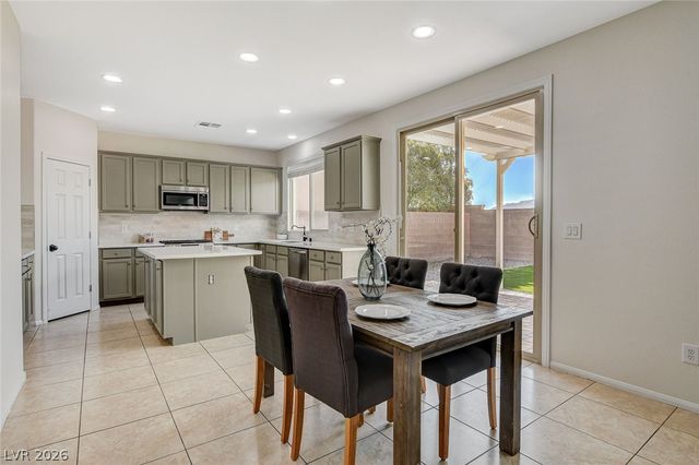 4420 Desert Haven Avenue, North Las Vegas, NV 89085