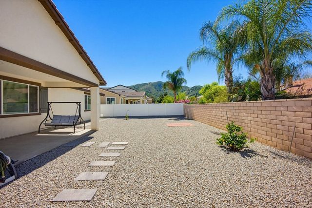 36249 Sunset Ridge Court, Wildomar, CA 92595