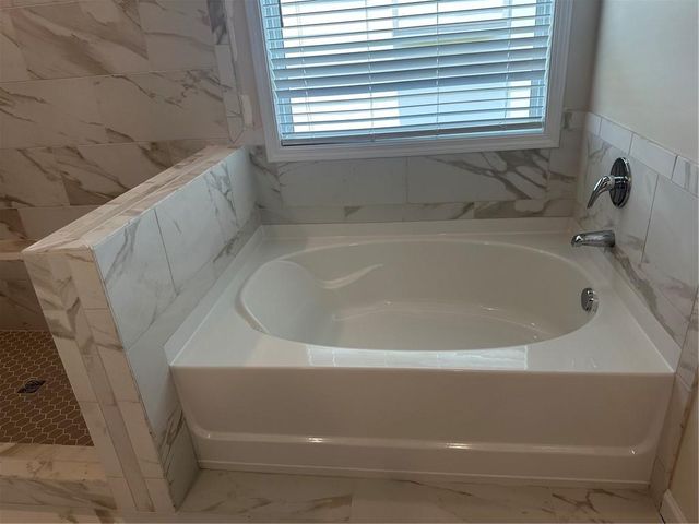 326 Rodeo Drive, Auburn, GA 30011