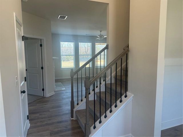 326 Rodeo Drive, Auburn, GA 30011