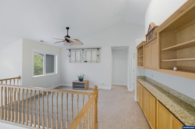 2697 Islander Av NW, Salem, OR 97304