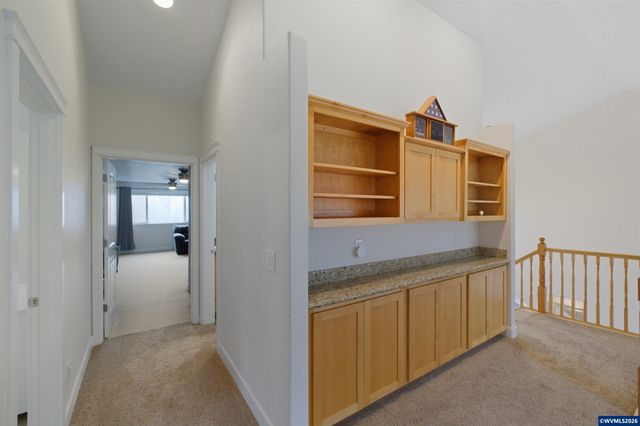 2697 Islander Av NW, Salem, OR 97304