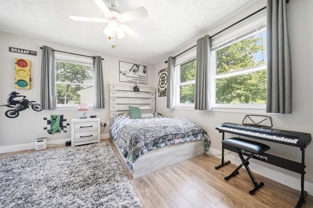 50 Davis Road, Merrimack, NH 03054