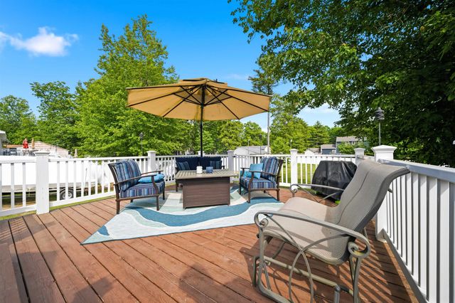 50 Davis Road, Merrimack, NH 03054