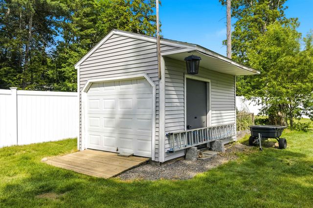 50 Davis Road, Merrimack, NH 03054