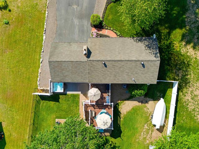 50 Davis Road, Merrimack, NH 03054