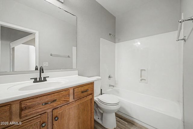 4012 W LYDIA Lane, Phoenix, AZ 85041