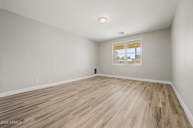 4012 W LYDIA Lane, Phoenix, AZ 85041