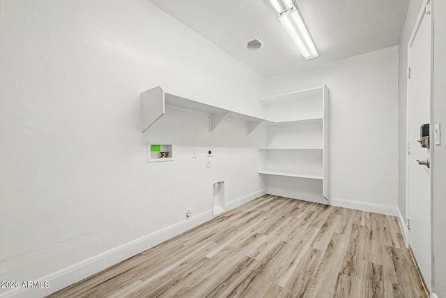 4012 W LYDIA Lane, Phoenix, AZ 85041