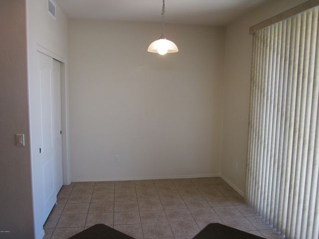 10414 S Painted Mare Drive, Vail, AZ 85641