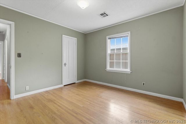 3250 S Fulton Avenue, Tulsa, OK 74135