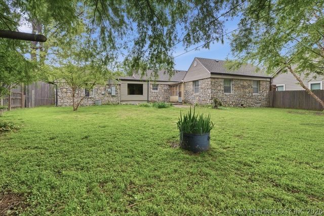 3250 S Fulton Avenue, Tulsa, OK 74135