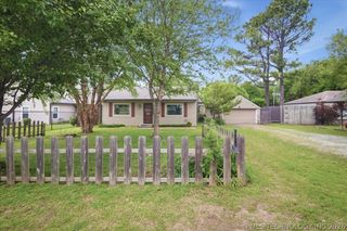 3250 S Fulton Avenue, Tulsa, OK 74135