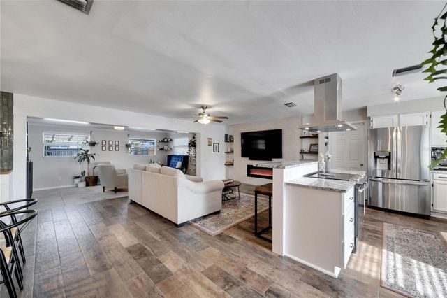 2138 TIMBER LANE, Clearwater, FL 33763