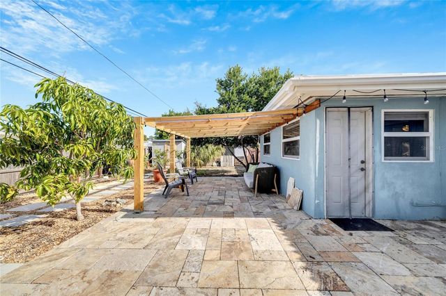 2138 TIMBER LANE, Clearwater, FL 33763