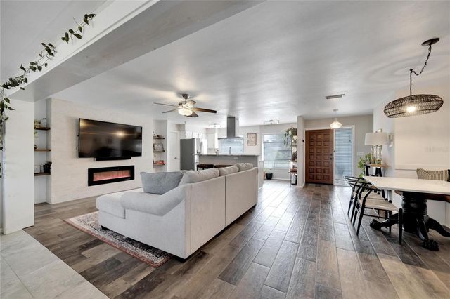 2138 TIMBER LANE, Clearwater, FL 33763